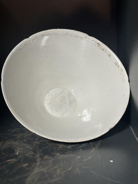 古玩陶瓷金·定窯深腹盞拍賣，當前價格6800元