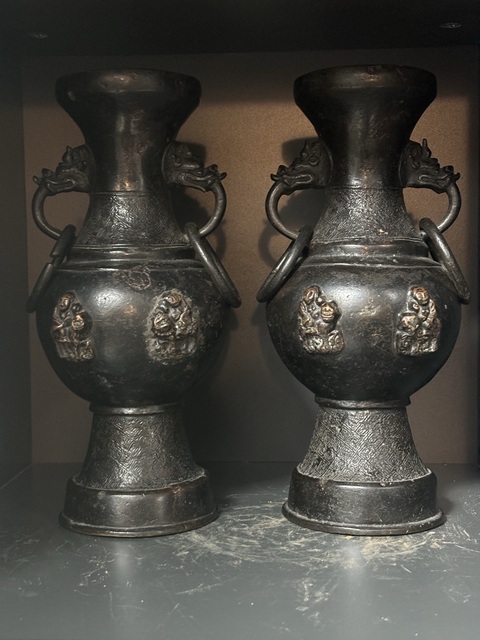 古玩銅器明·獸耳瓶一對真品鑒賞圖