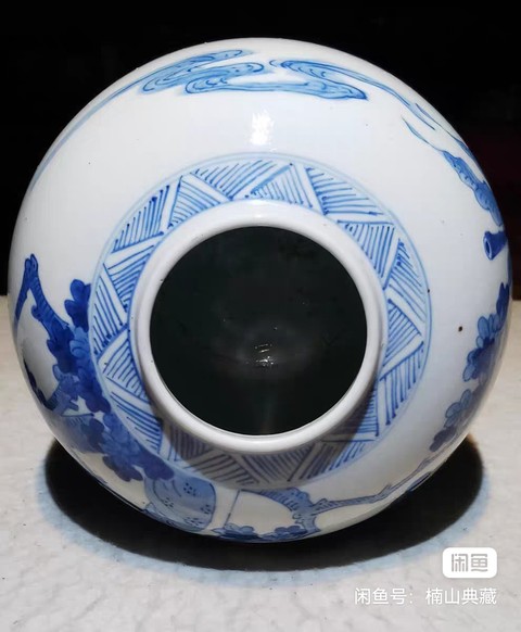 古玩陶瓷對(duì)弈圖青花罐真品鑒賞圖