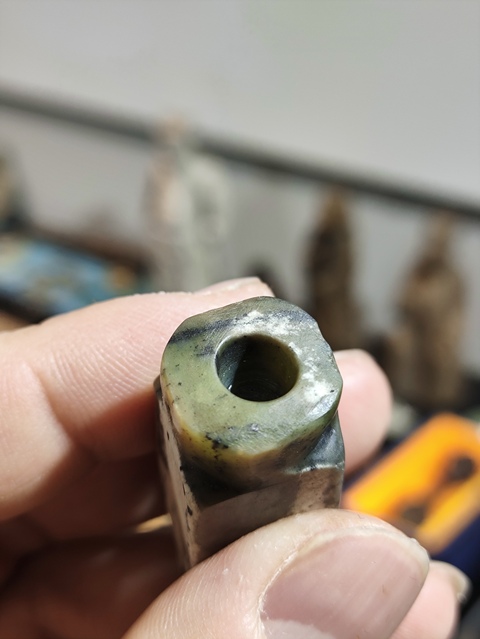 古玩玉器齊家文化琮型·玉勒子拍賣，當前價格18000元