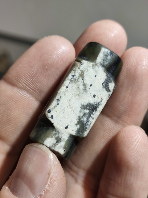 古玩玉器齊家文化琮型·玉勒子拍賣，當前價格18000元