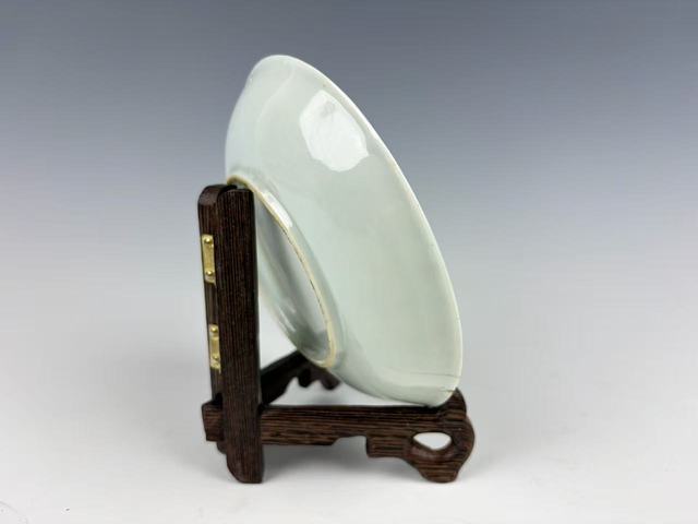 古玩陶瓷清康熙·青花山水樓閣紋盤真品鑒賞圖