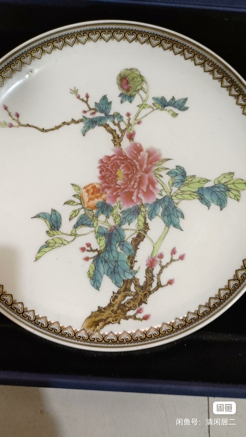 古玩陶瓷粉彩花卉掛盤真品鑒賞圖