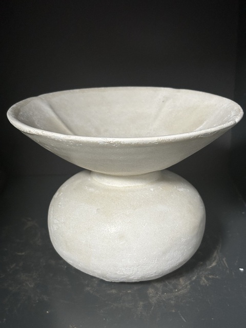 古玩陶瓷唐·白釉渣斗拍賣，當(dāng)前價(jià)格25000元