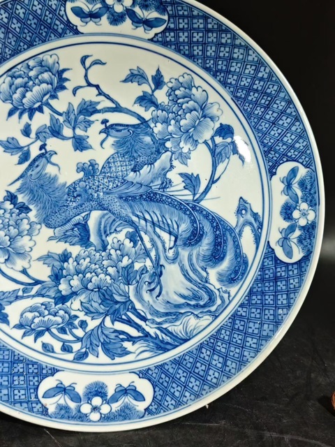 古玩陶瓷鳳凰牡丹紋青花盤真品鑒賞圖