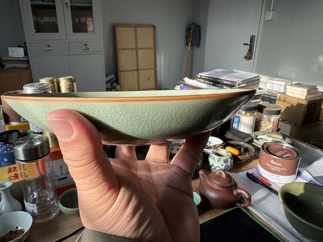 古玩陶瓷青釉臥足盤拍賣，當前價格18866元