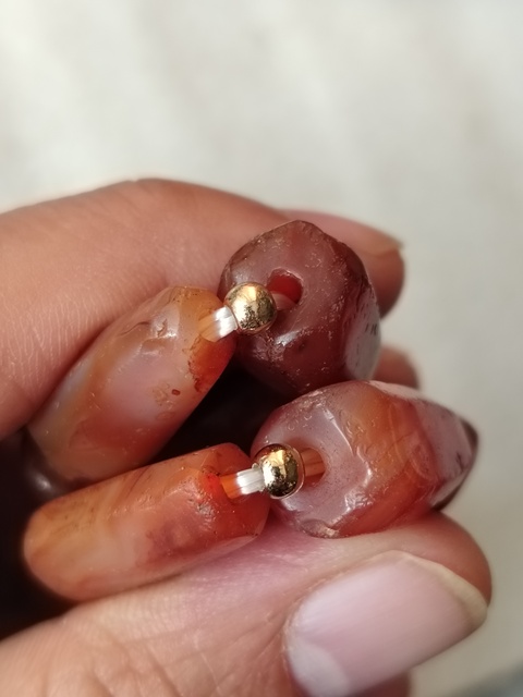 古玩玉器天然紅瑪瑙珠串真品鑒賞圖