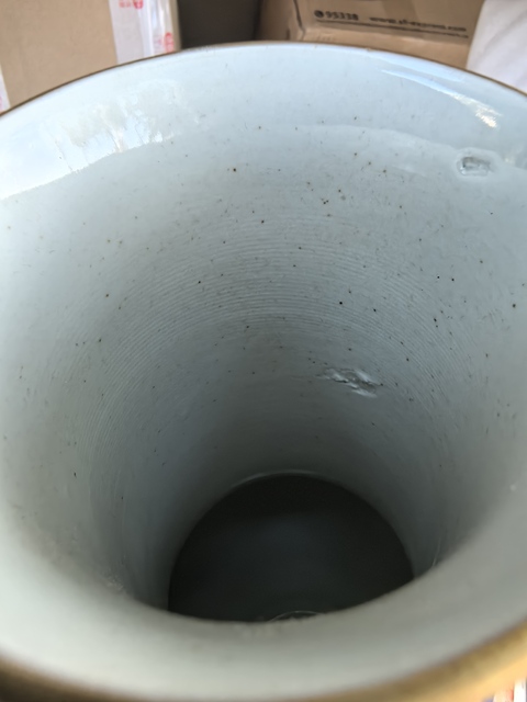 古玩陶瓷青花加彩瓶真品鑒賞圖