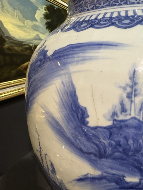 古玩陶瓷山水紋青花罐真品鑒賞圖