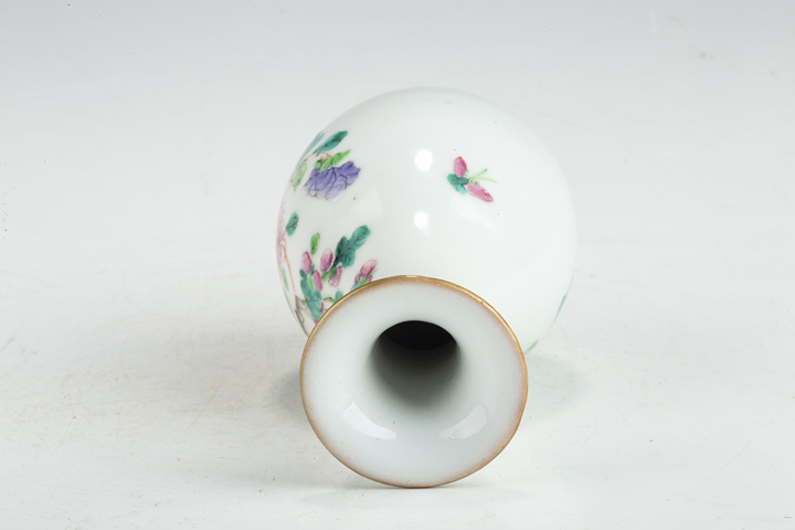 古玩陶瓷清晚·粉彩錦雞牡丹紋玉壺春瓶拍賣，當(dāng)前價(jià)格688元