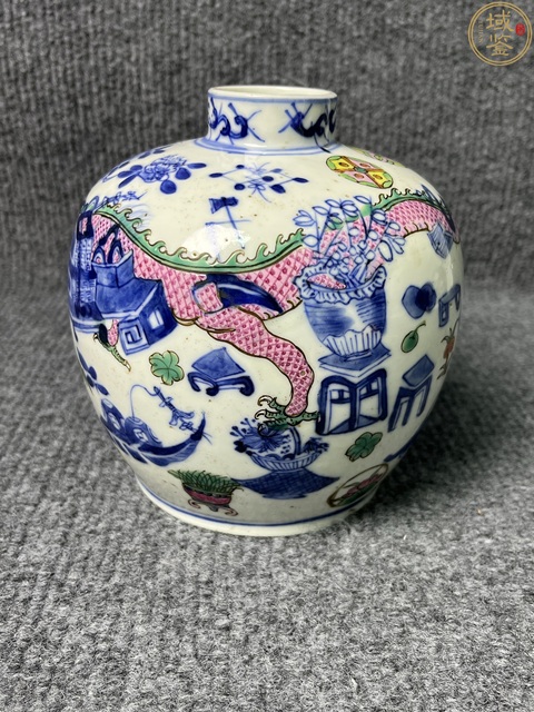 古玩陶瓷清晚·青花粉彩博古龍紋罐 真品鑒賞圖
