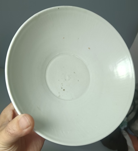 古玩陶瓷北宋景德鎮仿邢窯白釉唇口碗拍賣，當前價格1500元