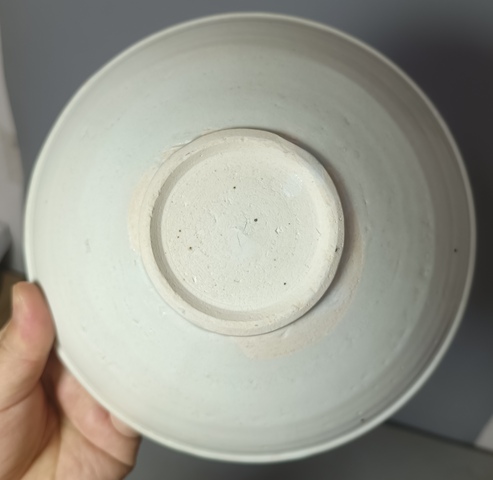 古玩陶瓷北宋景德鎮仿邢窯白釉唇口碗拍賣，當前價格1500元