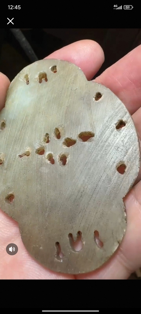 古玩玉器岫玉雕“花卉佩”真品鑒賞圖