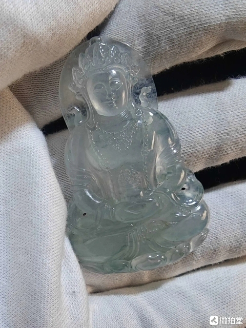 古玩玉器天然翡翠觀音掛件真品鑒賞圖