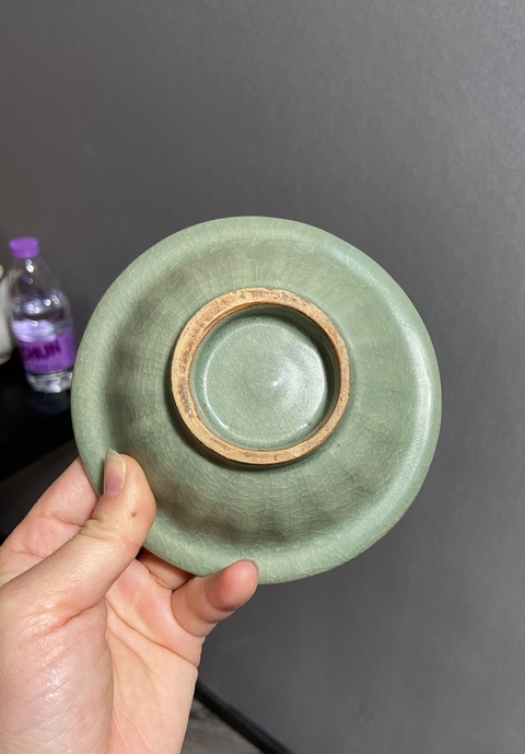 古玩陶瓷龍泉窯青釉折沿洗真品鑒賞圖