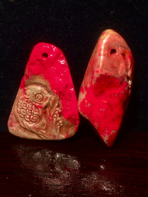 古玩玉器雞血石雕“連年有余”掛件拍賣，當前價格468元