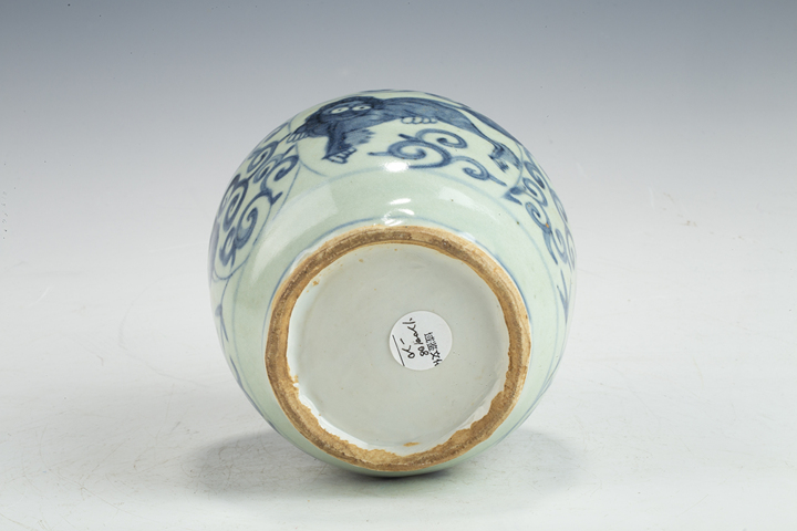 古玩陶瓷明晚·青花獅子穿花紋蓋罐真品鑒賞圖