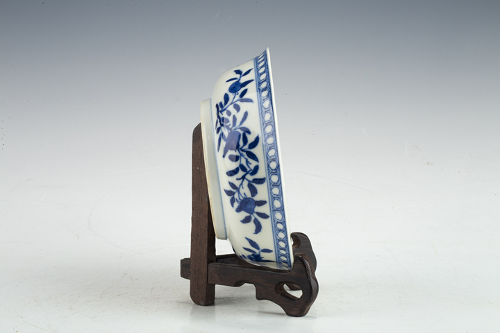 古玩陶瓷清晚·青花三多紋蓋碗拍賣，當前價格774元