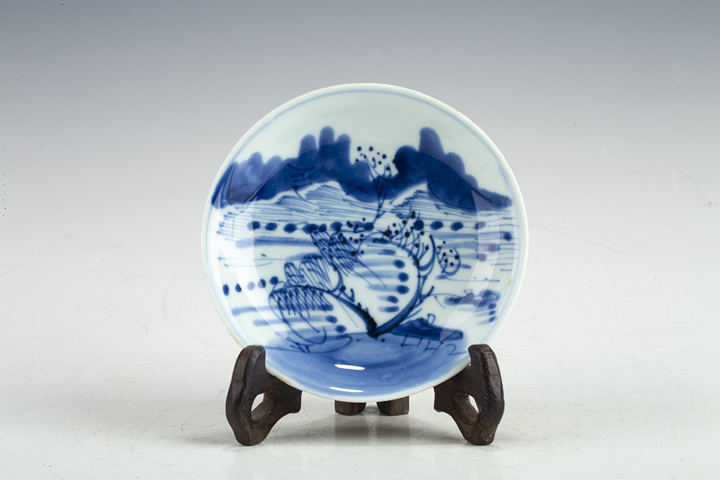 古玩陶瓷清晚·青花山水紋碟拍賣，當(dāng)前價格188元