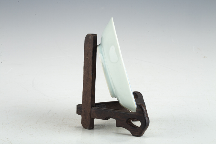 古玩陶瓷清晚·青花山水紋碟拍賣，當(dāng)前價格188元