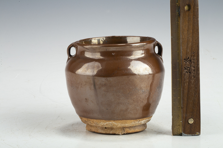 古玩陶瓷清·醬釉雙系罐
拍賣，當(dāng)前價(jià)格0元