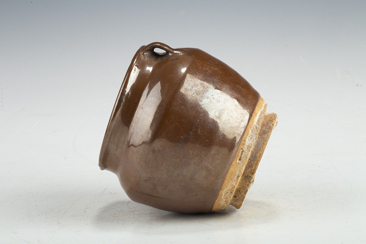 古玩陶瓷清·醬釉雙系罐
拍賣，當(dāng)前價(jià)格0元