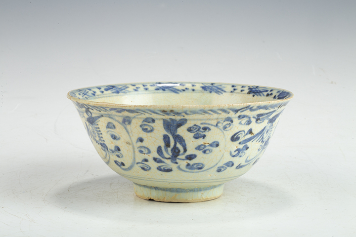 古玩陶瓷明中·青花鳳穿花紋碗拍賣，當前價格1316元