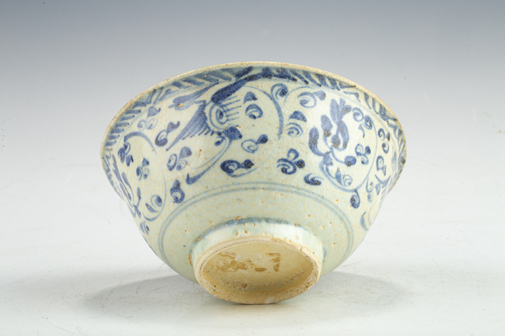古玩陶瓷明中·青花鳳穿花紋碗拍賣，當前價格1316元