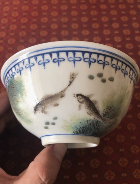 古玩陶瓷粉彩魚藻紋茶碗拍賣，當前價格2800元