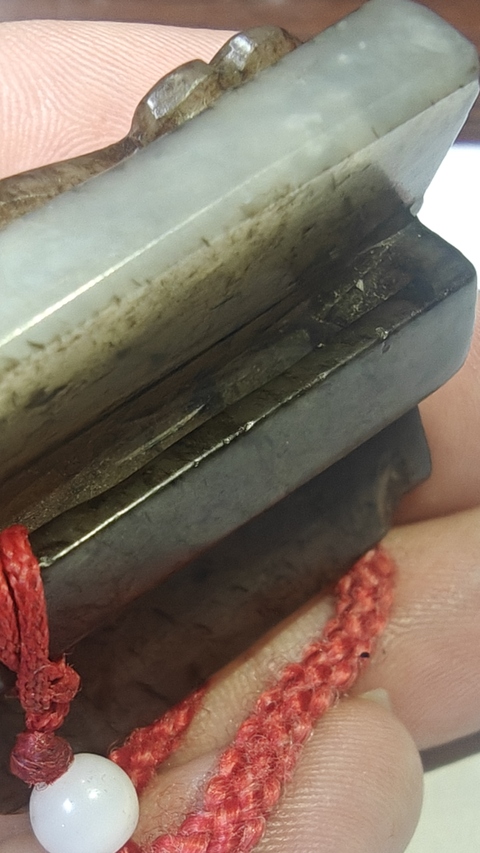 古玩玉器和田玉雕“螭龍紋帶扣”拍賣，當(dāng)前價(jià)格15800元