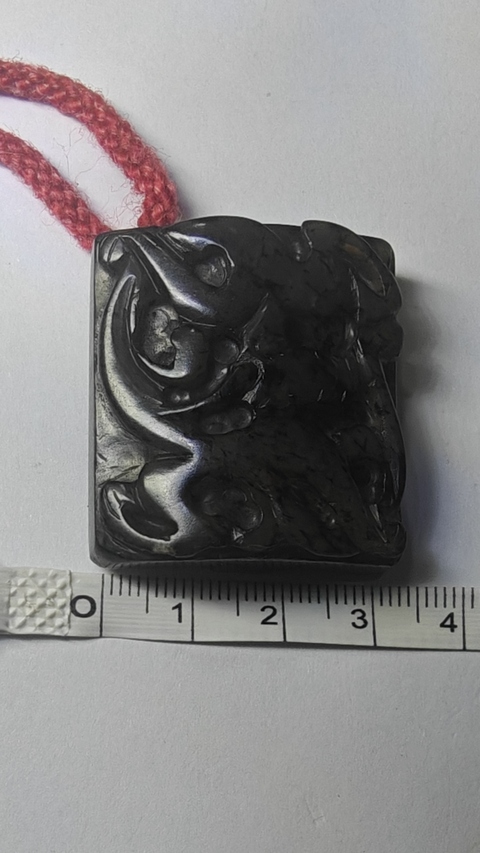 古玩玉器和田玉雕“螭龍紋帶扣”拍賣，當(dāng)前價(jià)格15800元