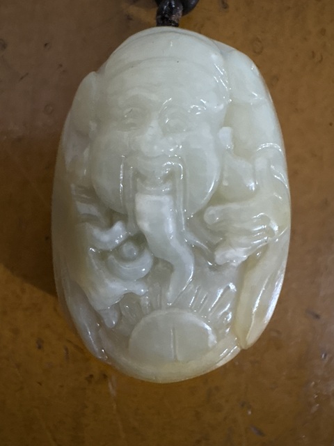 古玩玉器和田玉雕“財神掛件”真品鑒賞圖