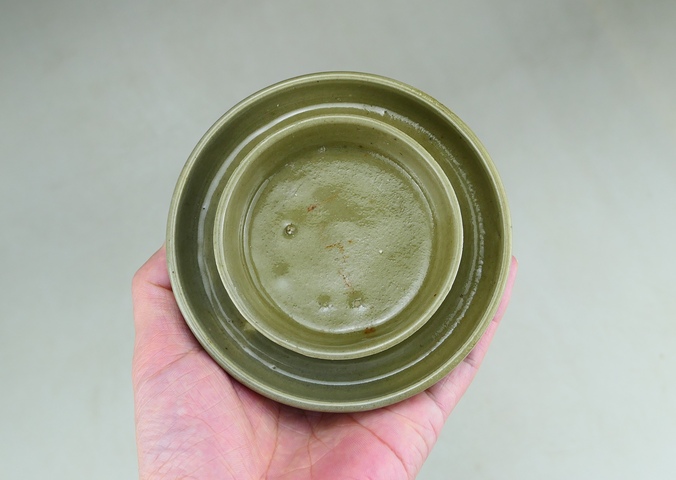 古玩陶瓷精品:明代龍泉窯青瓷托盤（極品釉光）拍賣，當前價格0元