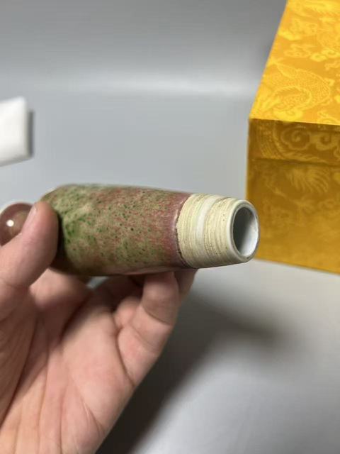 古玩陶瓷柳葉瓶真品鑒賞圖