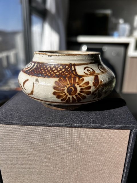 古玩陶瓷磁州窯鐵銹菊花紋小罐真品鑒賞圖