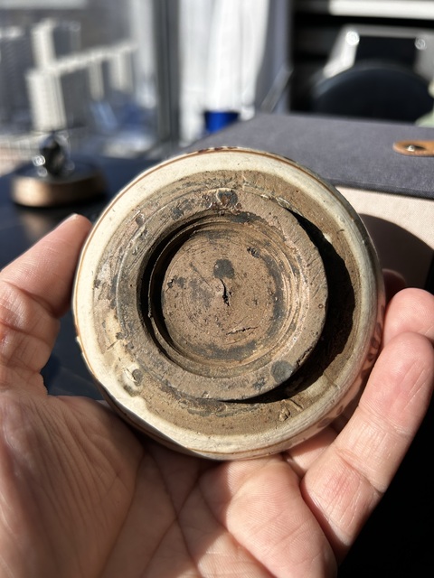 古玩陶瓷磁州窯鐵銹菊花紋小罐真品鑒賞圖