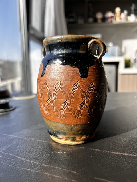 古玩陶瓷雙色釉刻水波紋雙耳罐真品鑒賞圖