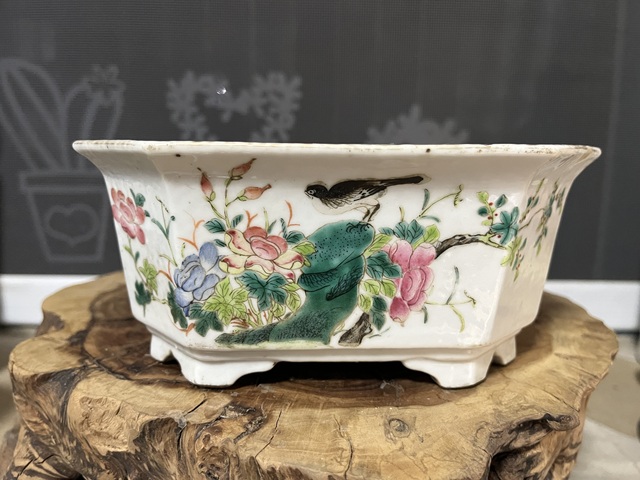 古玩陶瓷粉彩花鳥紋水仙盆拍賣，當前價格3999元