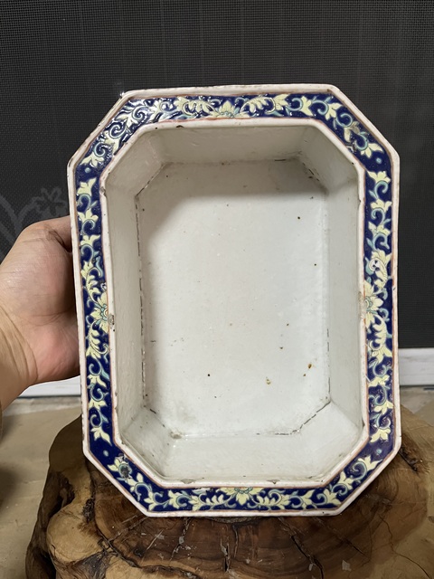 古玩陶瓷粉彩花鳥紋水仙盆拍賣，當前價格3999元