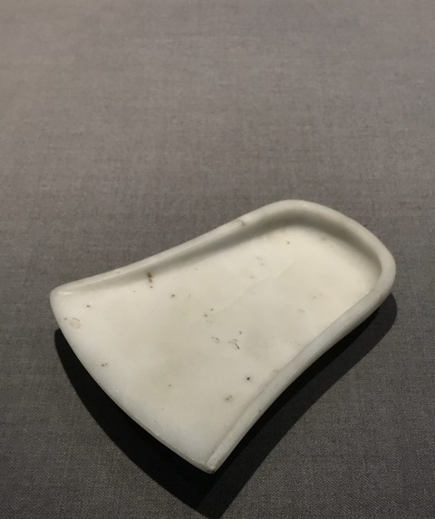 古玩雜項(xiàng)白石箕形硯真品鑒賞圖