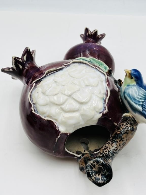 古玩陶瓷仿生瓷石榴花鳥擺件真品鑒賞圖