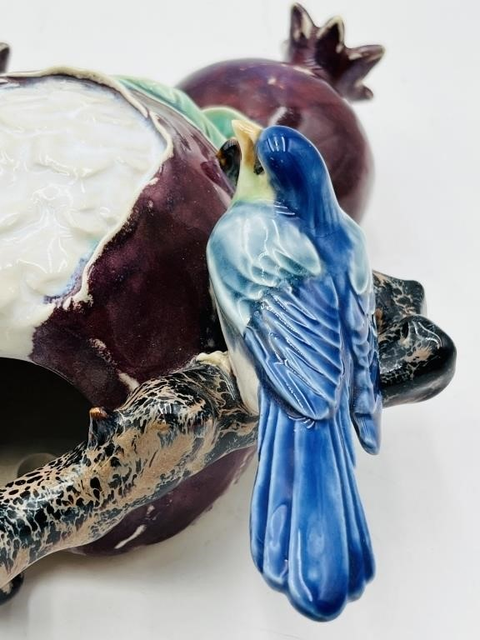 古玩陶瓷仿生瓷石榴花鳥擺件真品鑒賞圖