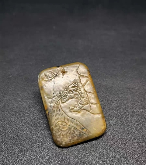 古玩玉器岫玉雕“龍紋牌”真品鑒賞圖