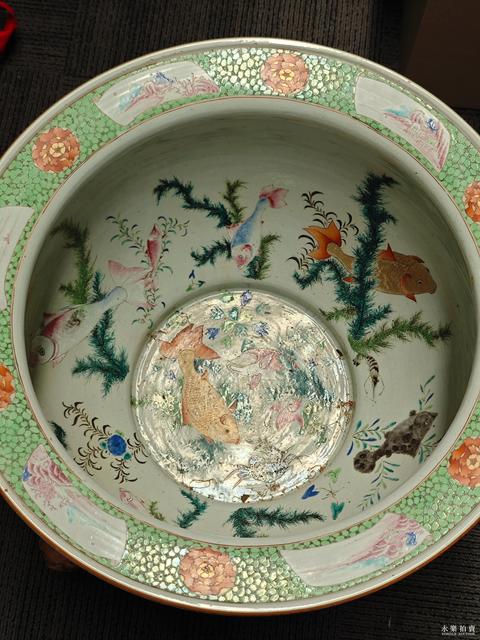 古玩陶瓷雍乾彩繪缸真品鑒賞圖