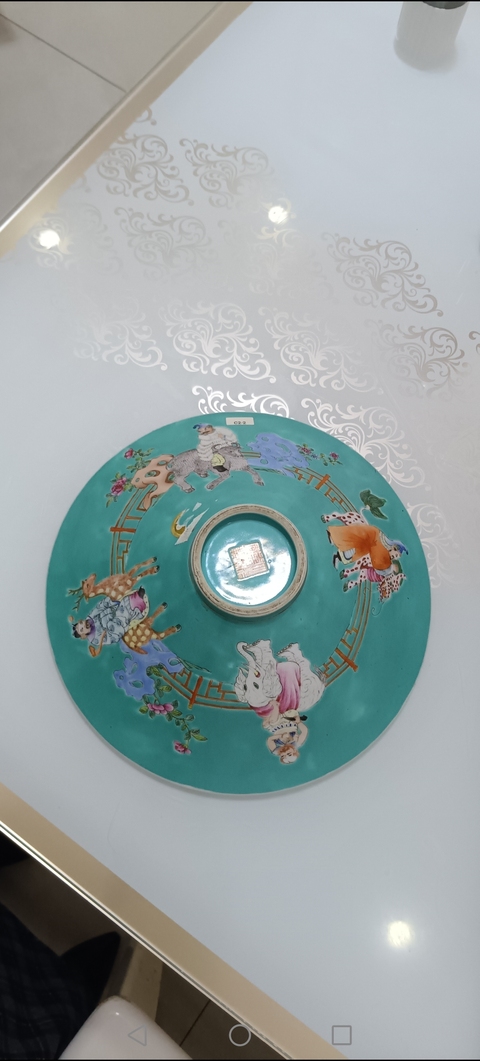 古玩陶瓷人物紋粉彩碗真品鑒賞圖