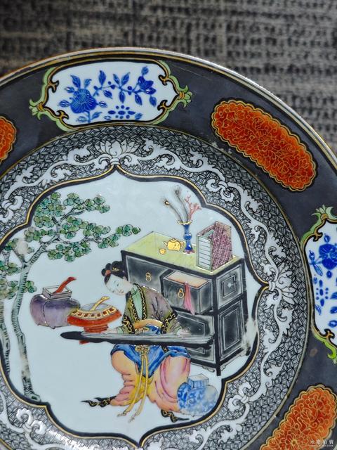古玩陶瓷仕女奏樂盤真品鑒賞圖