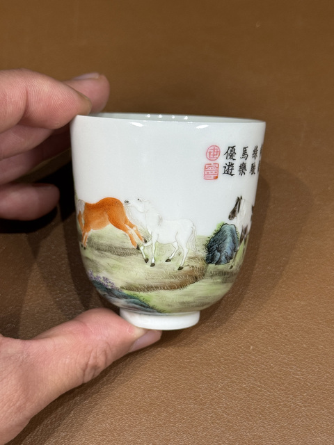 古玩陶瓷民國 仿琺瑯彩馬紋杯真品鑒賞圖