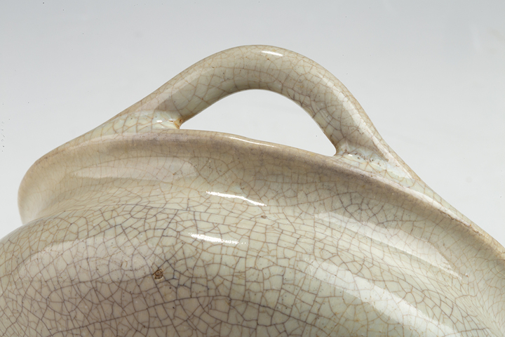 古玩陶瓷清中·哥釉橋耳三足爐拍賣，當前價格1728元