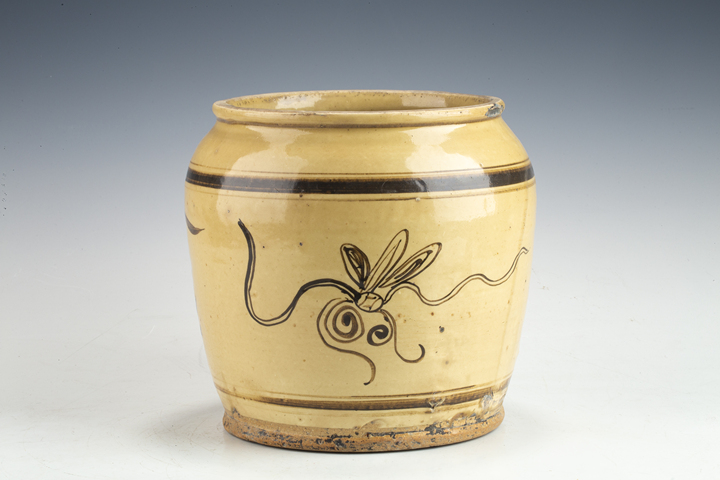 古玩陶瓷清早·白釉褐彩花卉紋罐真品鑒賞圖